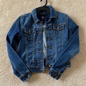 GAP SIZE XS DENIM JACKET